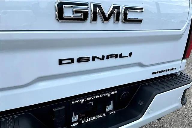 2026 GMC Sierra 2500HD Crew Cab, Standard Bed, Denali Ultimate, 4WD