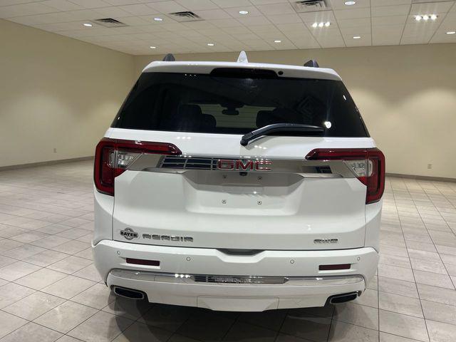 2023 GMC Acadia AWD Denali