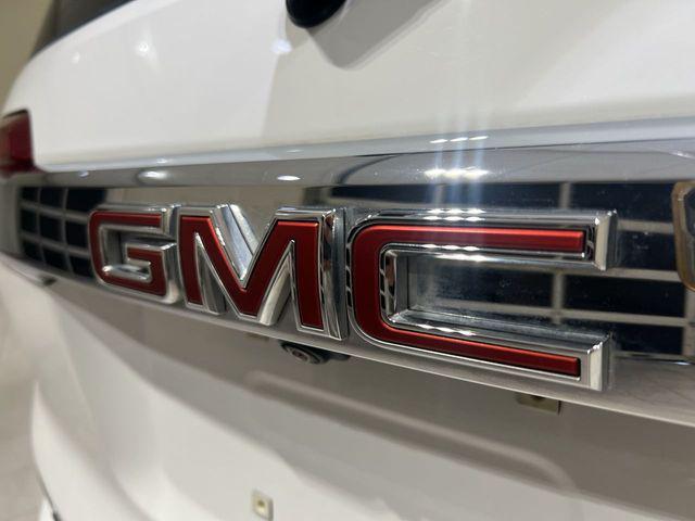 2023 GMC Acadia AWD Denali