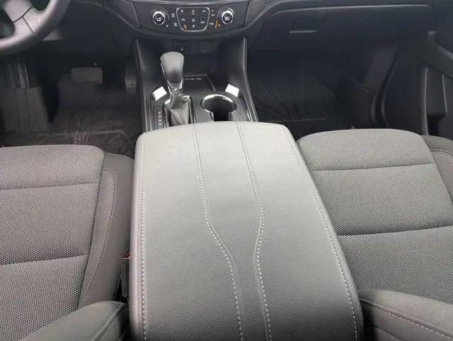 2023 Chevrolet Traverse FWD LT Cloth