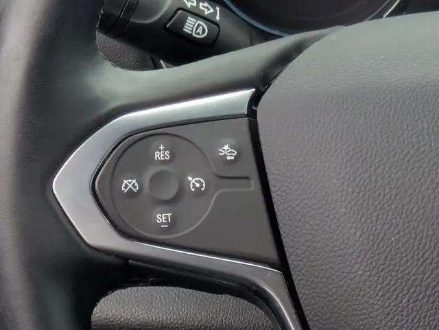2023 Chevrolet Traverse FWD LT Cloth