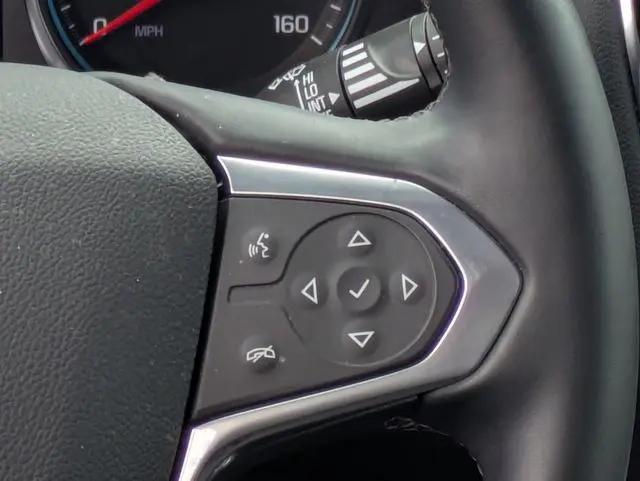 2023 Chevrolet Traverse FWD LT Cloth