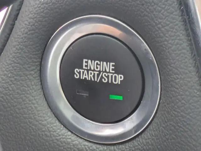 2023 Chevrolet Traverse FWD LT Cloth