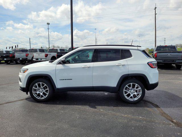 2022 Jeep Compass Latitude Lux 4x4