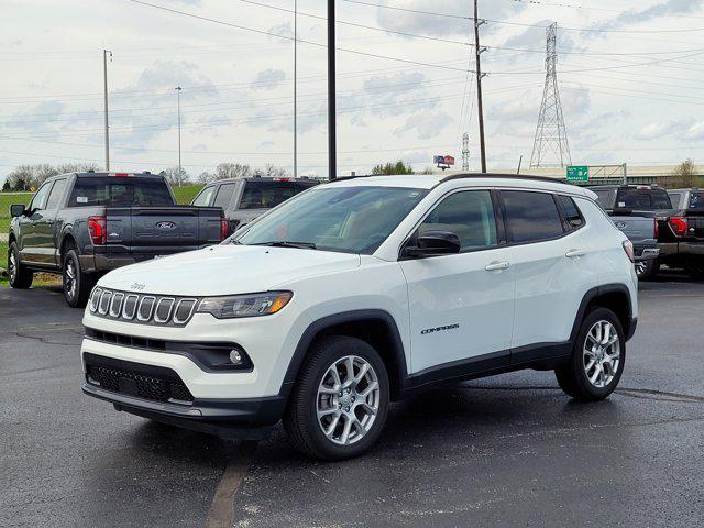 2022 Jeep Compass Latitude Lux 4x4
