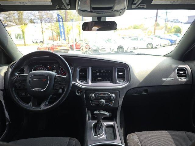 2021 Dodge Charger SXT RWD