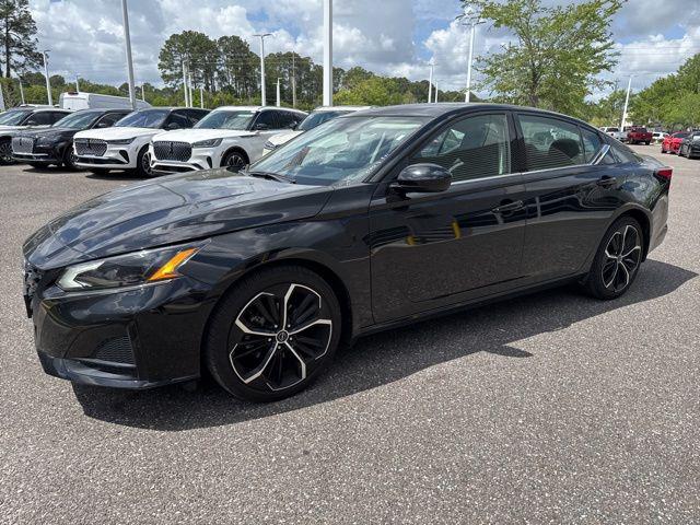2024 Nissan Altima SR FWD