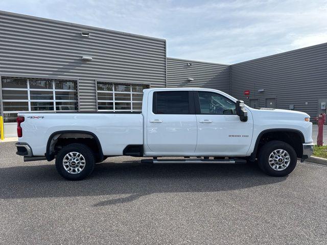 2025 Chevrolet Silverado 2500HD 4WD Crew Cab Long Bed LT