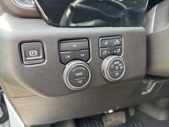 2025 Chevrolet Silverado 2500HD 4WD Crew Cab Long Bed LT