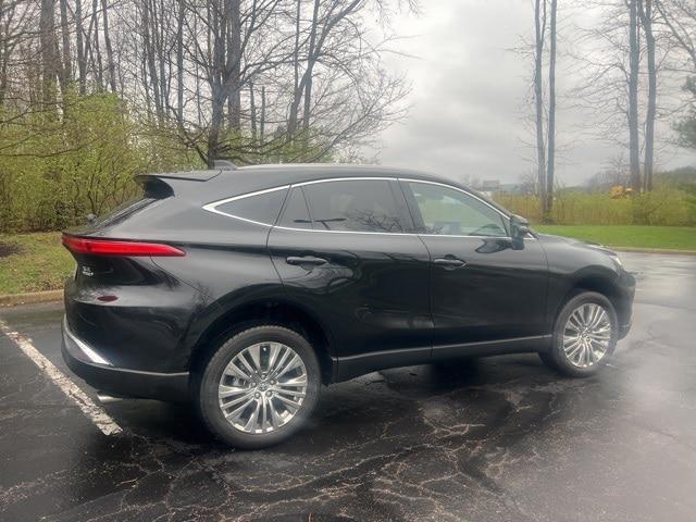 2023 Toyota Venza XLE