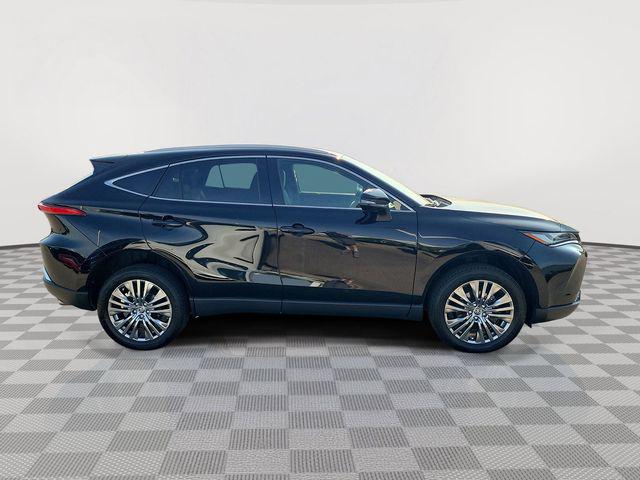 2023 Toyota Venza XLE