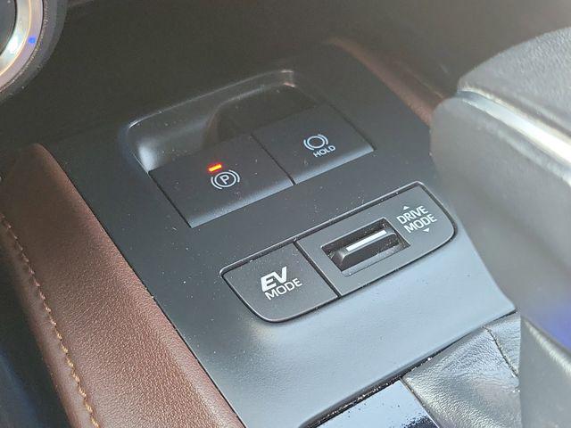 2023 Toyota Venza XLE