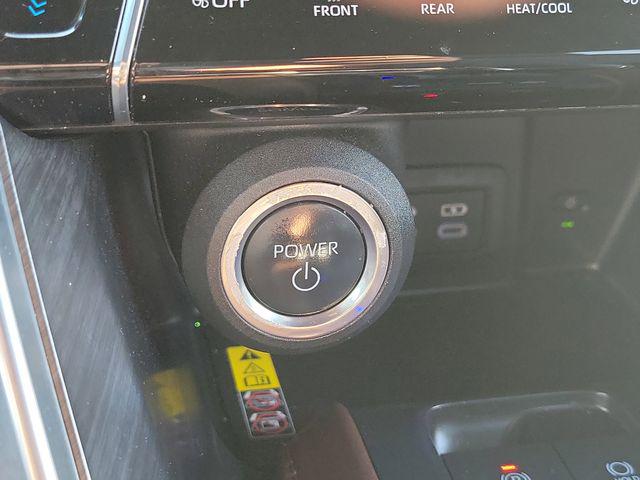 2023 Toyota Venza XLE