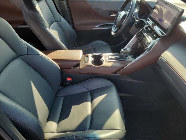 2023 Toyota Venza XLE