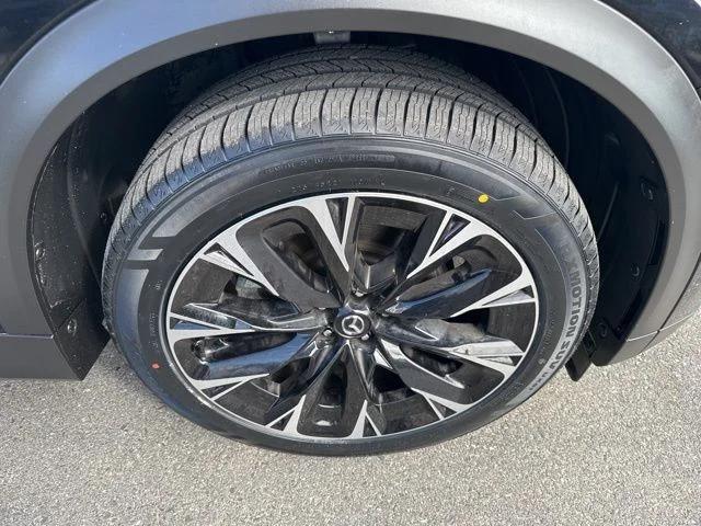 2024 Mazda X-90 Premium Plus