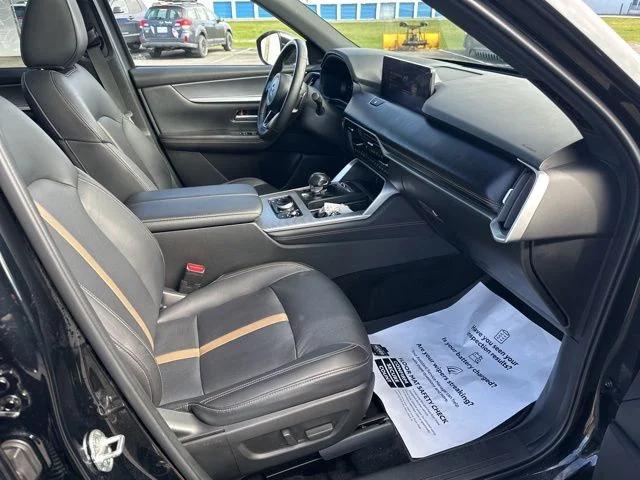 2024 Mazda X-90 Premium Plus