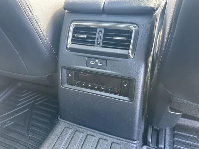 2024 Mazda X-90 Premium Plus