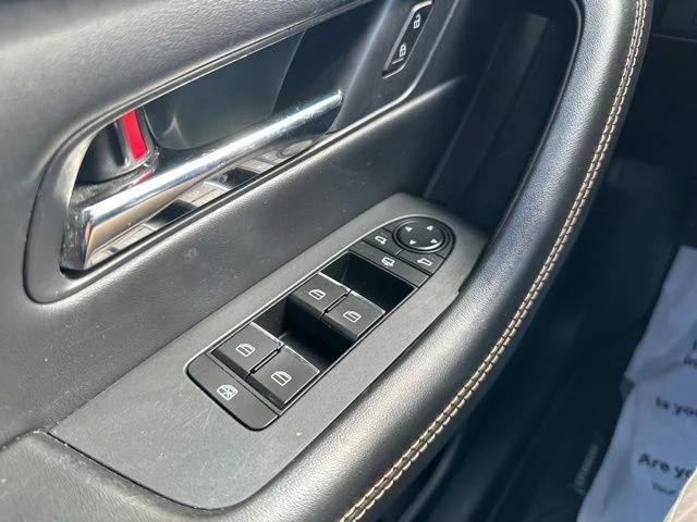2024 Mazda X-90 Premium Plus