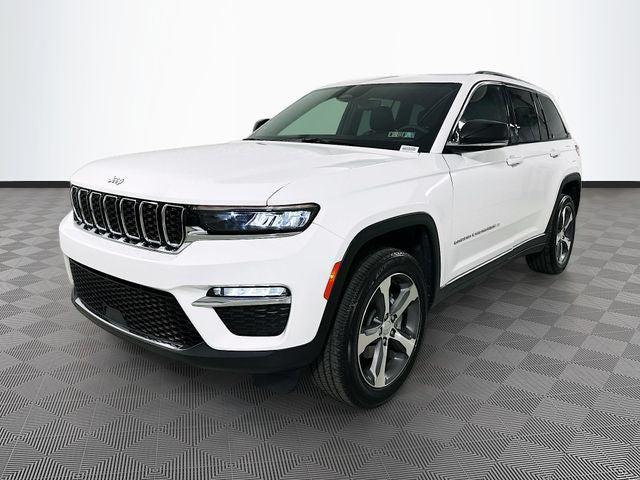 2024 Jeep Grand Cherokee Limited 4x4 2024 Jeep Grand Cherokee Limited 4x4
