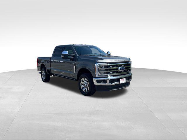 2025 Ford F-350 Lariat Super Duty