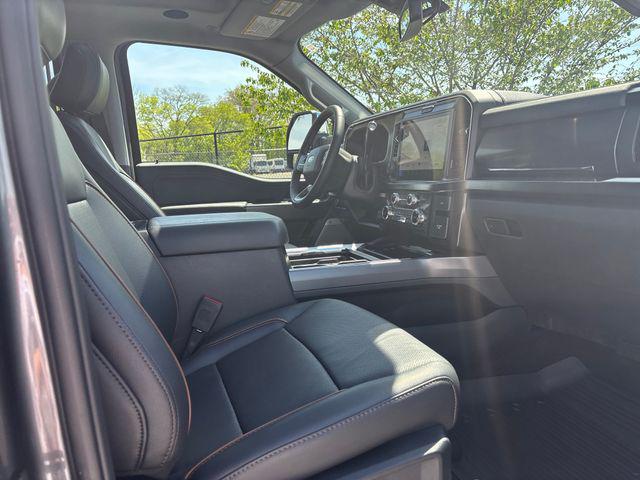 2025 Ford F-350 Lariat Super Duty