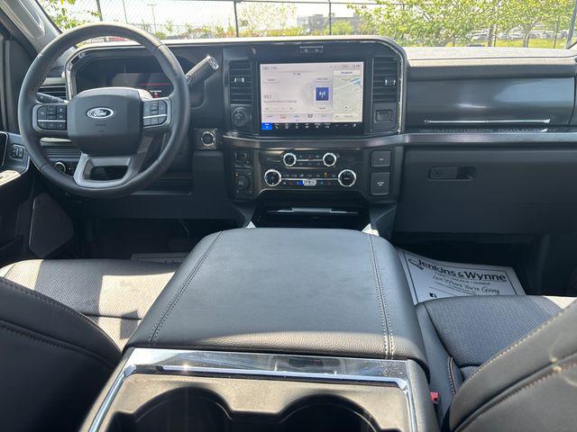 2025 Ford F-350 Lariat Super Duty