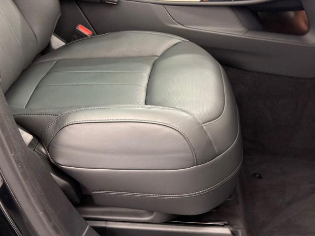 2025 Land Rover Range Rover Sport P360 SE