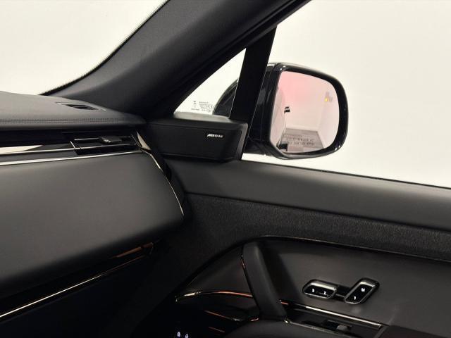 2025 Land Rover Range Rover Sport P360 SE