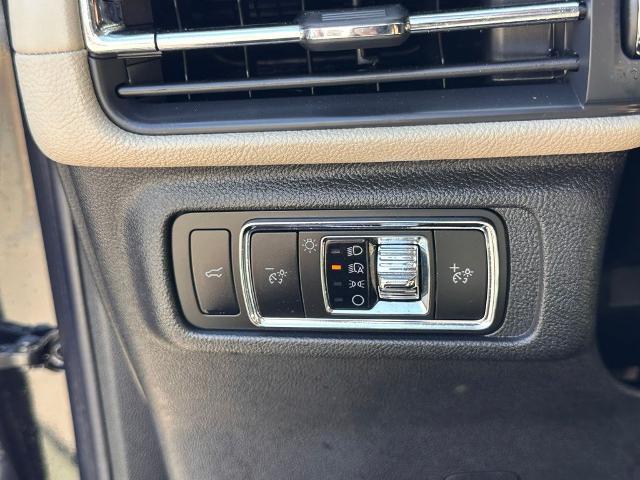 2025 Lincoln Corsair Premiere