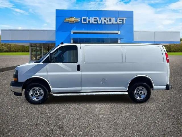 2024 GMC Savana Cargo RWD 2500 Regular Wheelbase Work Van