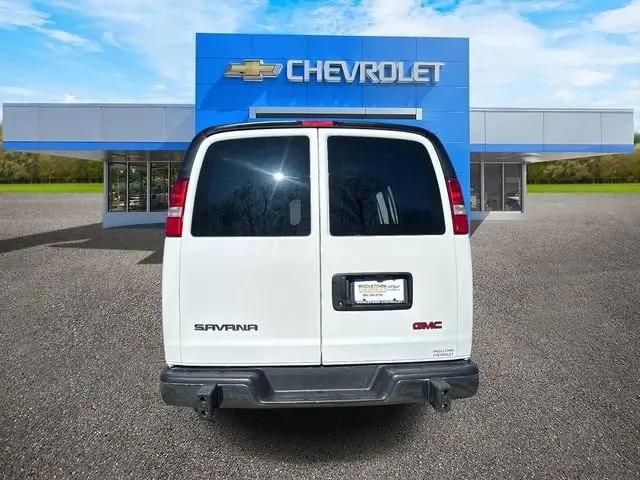 2024 GMC Savana Cargo RWD 2500 Regular Wheelbase Work Van