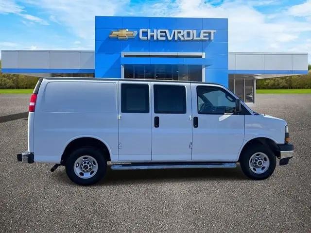 2024 GMC Savana Cargo RWD 2500 Regular Wheelbase Work Van