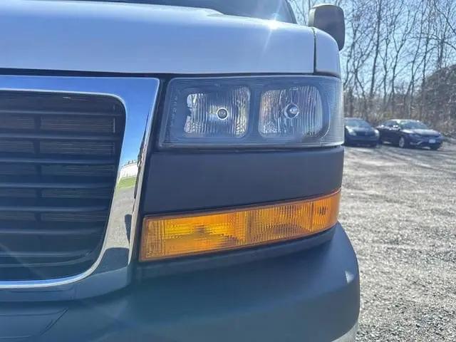 2024 GMC Savana Cargo RWD 2500 Regular Wheelbase Work Van
