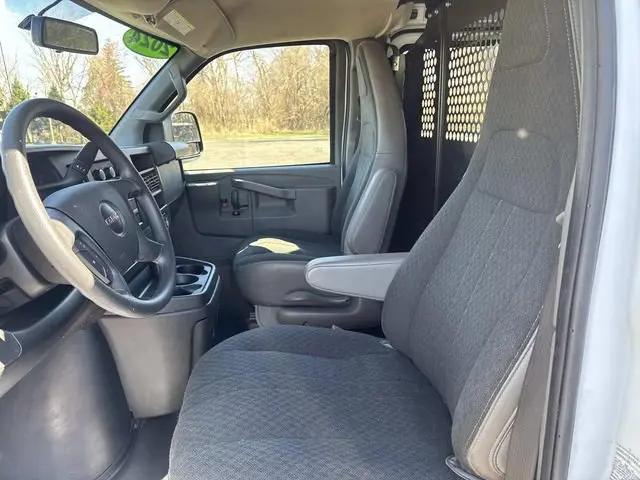 2024 GMC Savana Cargo RWD 2500 Regular Wheelbase Work Van