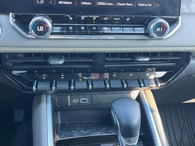 2024 Chevrolet Colorado 4WD ZR2