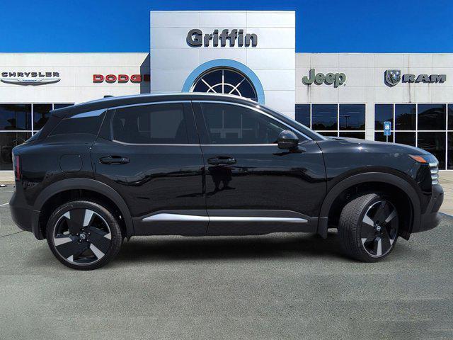 2025 Nissan Kicks SR FWD