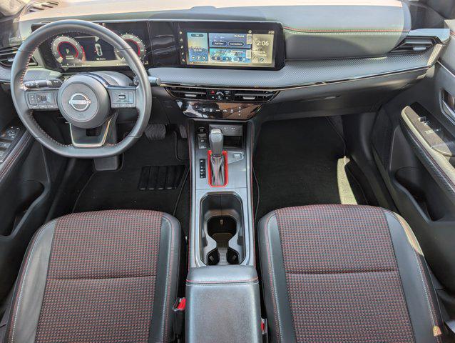 2025 Nissan Kicks SR FWD