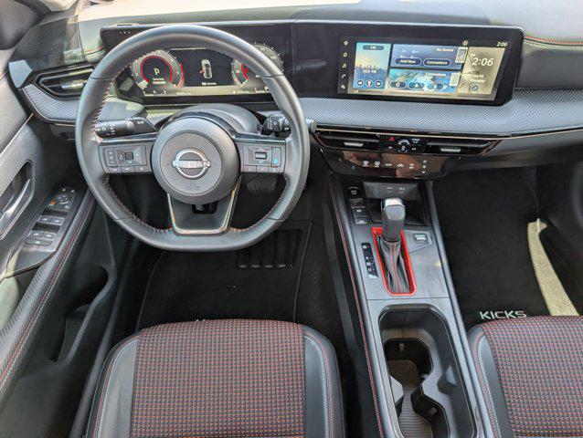 2025 Nissan Kicks SR FWD