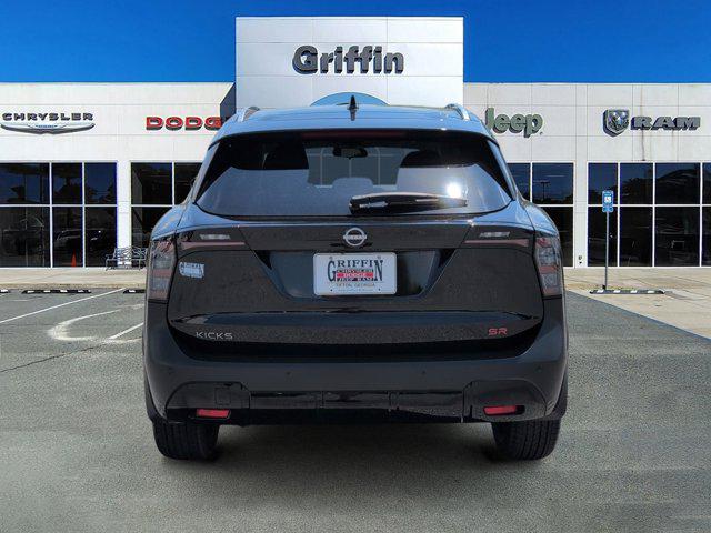 2025 Nissan Kicks SR FWD