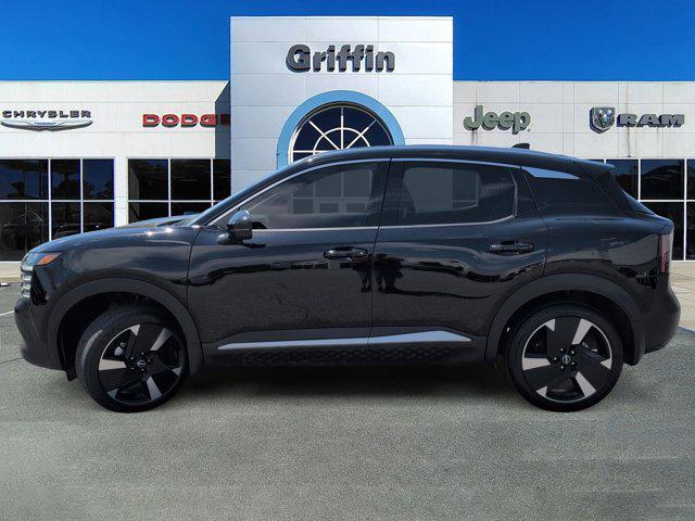 2025 Nissan Kicks SR FWD