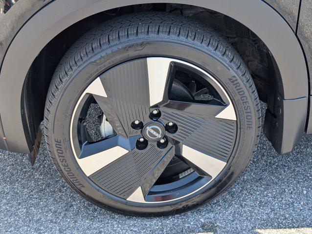 2025 Nissan Kicks SR FWD