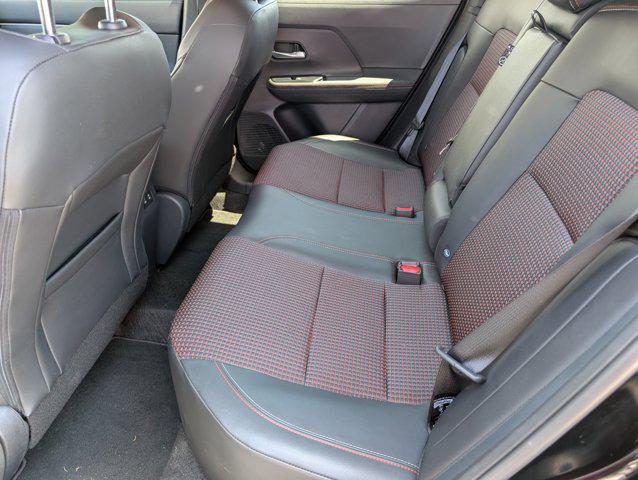 2025 Nissan Kicks SR FWD