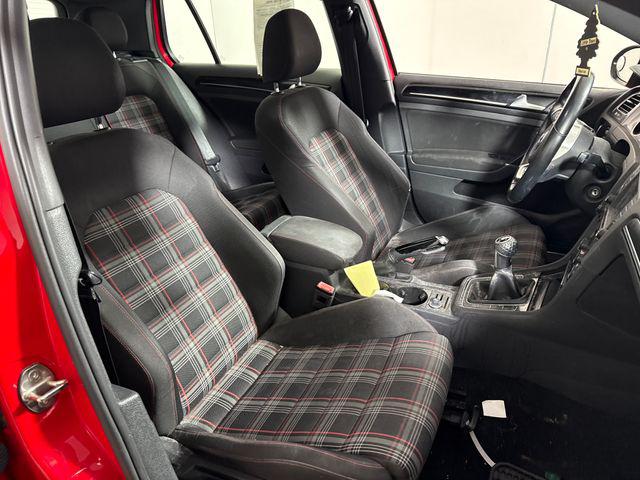 2017 Volkswagen Golf GTI S 4-Door