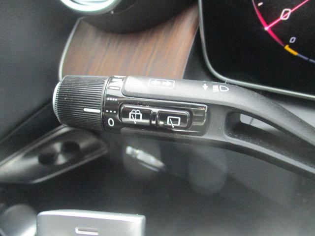 2025 Mercedes-Benz GLC 350e 4MATIC