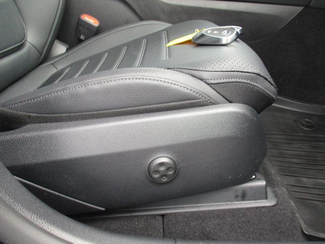 2025 Mercedes-Benz GLC 350e 4MATIC