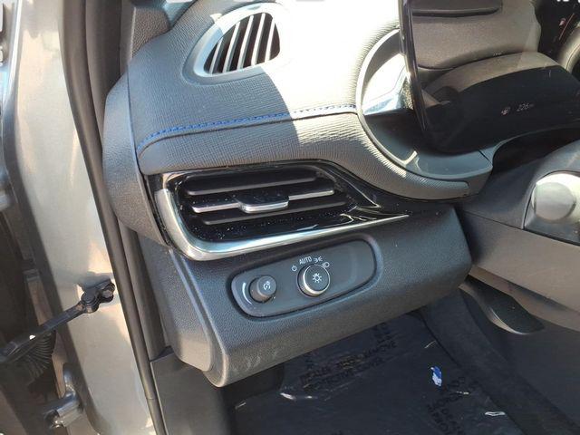 2025 Buick NV Sport Touring FWD