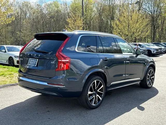 2023 Volvo XC90 B5 Plus