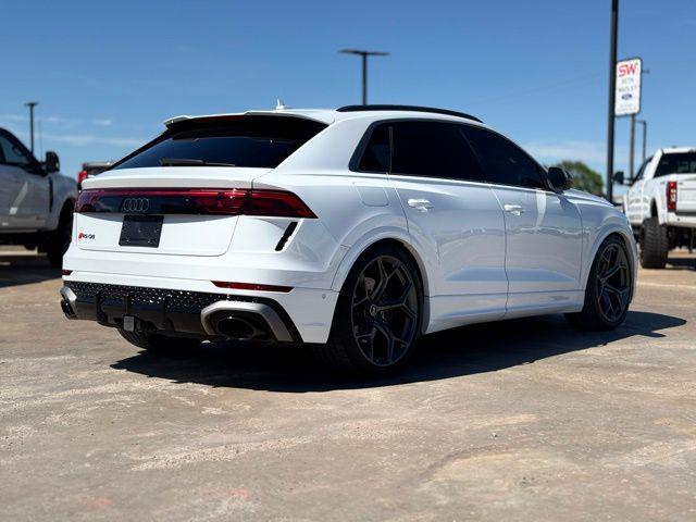 2025 Audi RS Q8 quattro Tiptronic