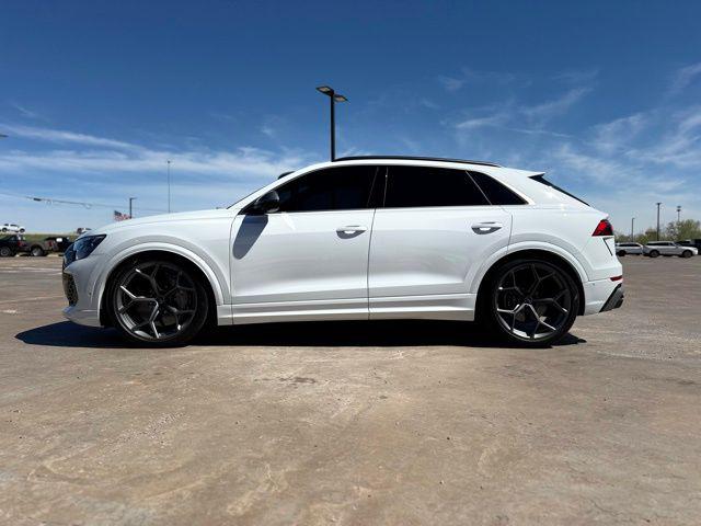 2025 Audi RS Q8 quattro Tiptronic