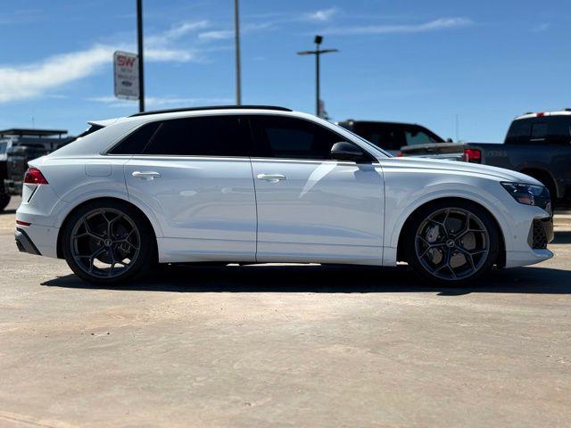 2025 Audi RS Q8 quattro Tiptronic